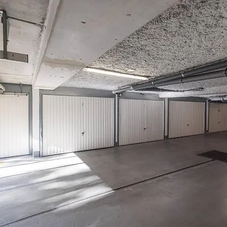 Daire Beautiful And Spacious 2 Bed With Pool *